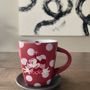 Disney Parks Minnie Mouse Coffee Mug 9 FL OZ Polka Dot Red Ceramic Cup